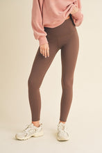 Load image into Gallery viewer, Yelete Full Size Fleece Lined High Waisted Leggings