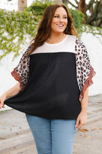 Load image into Gallery viewer, Plus Size Printed Color Block Ruffled Blouse