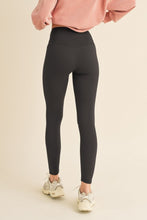Load image into Gallery viewer, Yelete Full Size Fleece Lined High Waisted Leggings
