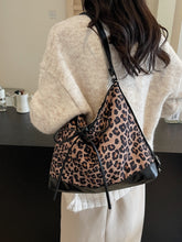 Load image into Gallery viewer, Leopard Dual Purpose Crossbody Bag
