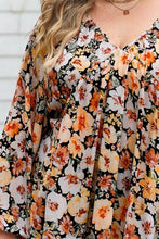 Load image into Gallery viewer, Plus Size Floral V-Neck Balloon Sleeve Blouse
