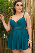 Load image into Gallery viewer, Plus Size Two-Piece Swimsuit
