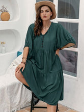 Load image into Gallery viewer, Plus Size Tie Neck Balloon Sleeve Midi Dress
