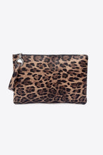 Load image into Gallery viewer, Leopard PU Leather Clutch
