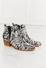 Load image into Gallery viewer, MMShoes Back At It Point Toe Bootie in Snakeskin
